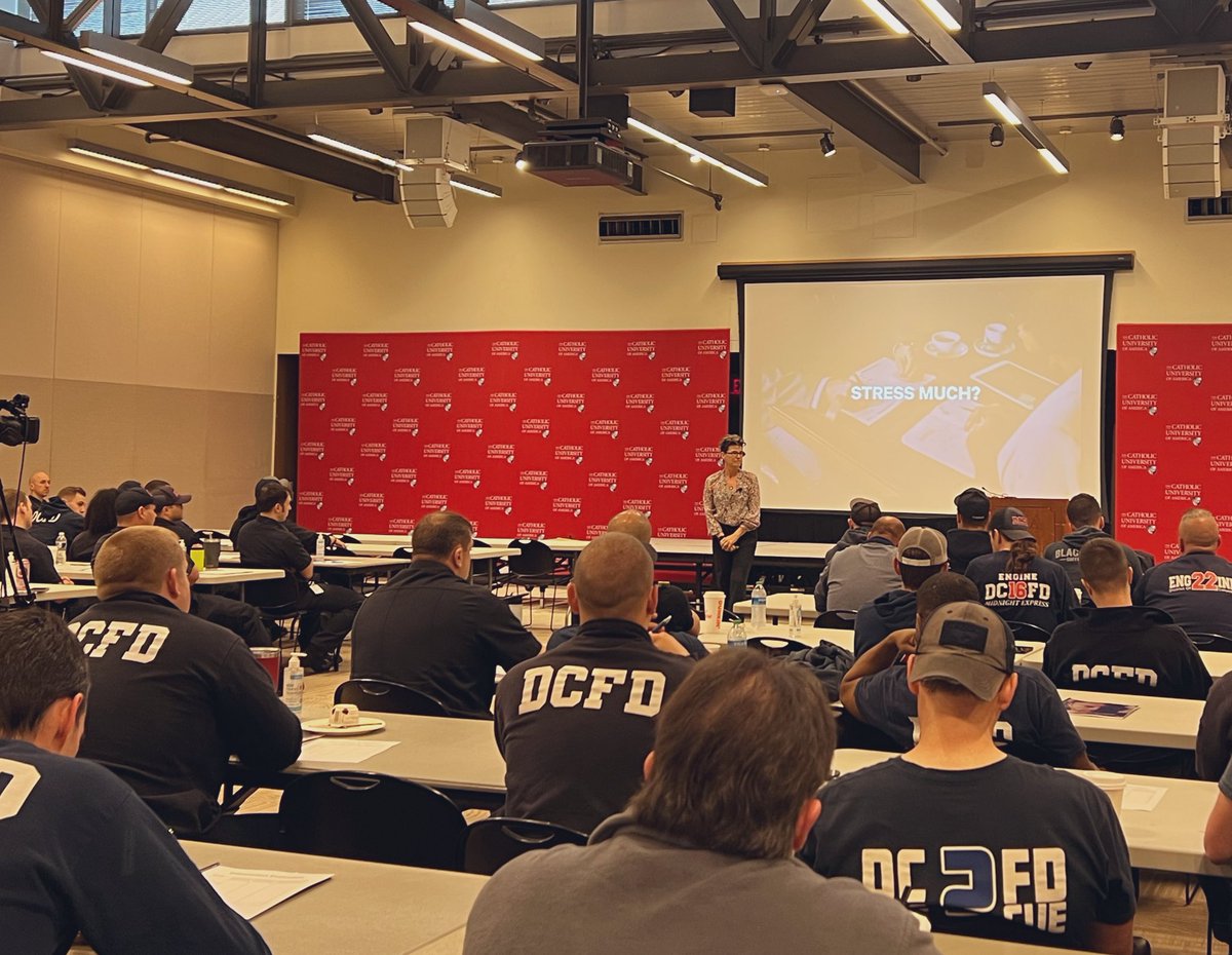 The first of 2 sessions, <a href="/Mindfuljunkie/">Mindful Junkie</a> presenting Tactical Brain Training for <a href="/dcfireems/">DC Fire and EMS Department</a> Paramedic Grand Rounds. Thankful for the coordination with #peersupport team, the docs  <a href="/RGerecht/">Ryan Gerecht</a> &amp; <a href="/GarnetHathaway/">Garnet Hathaway</a> #hathsheroes for supporting us. Mental health of our members is paramount!