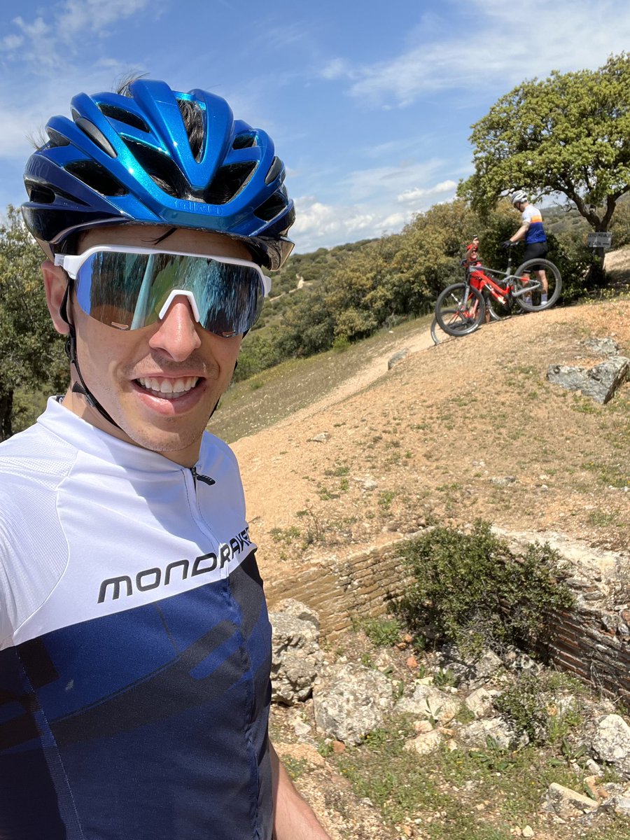 Alex Márquez tweet media