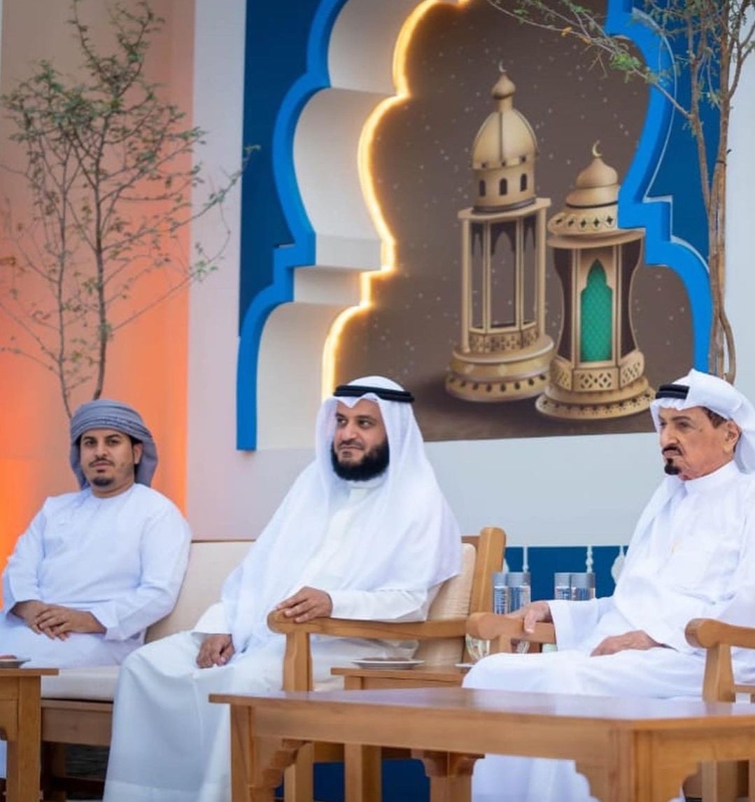 albyaan_'s tweet image. 🔴القارئ #هزاع_البلوشي يتلقى دعوه كريمة من قبل حاكم امارة عجمان الشيخ حميد النعيمي وولي عهده وأبناء الشيوخ