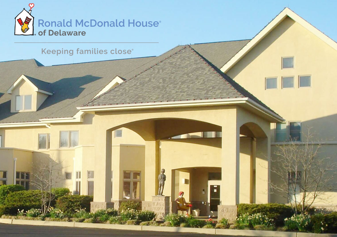 CHBriggsCo's tweet photo. Celebrating the Faces Behind the Spaces. Gain inspiration from the thoughtful design of the recent @RMHdelaware project. https://t.co/Y1luUwCAxj #FacesBehindtheSpaces #EllenCheever #GiorgiKitchens #CorianDesign #CorianQuartz #SolidSurface #designinspiration #healthcaredesign https://t.co/e78hJbJFnQ