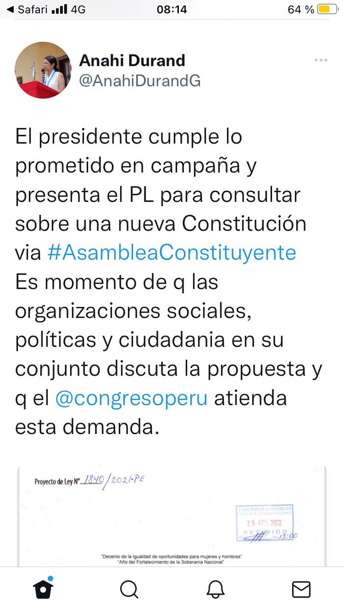 Pmac7108's tweet photo. Jajajajaja como se nota tu tendencia terruquita como sea quieres que se perpetúe el sistema comunista.Pero no se puede por qué ustedes no tiene gente idónea ni para barrer un prostibulo  menos para hacer una nueva constitución ubícate “”cámara “” https://t.co/uVLdJWIXaR
