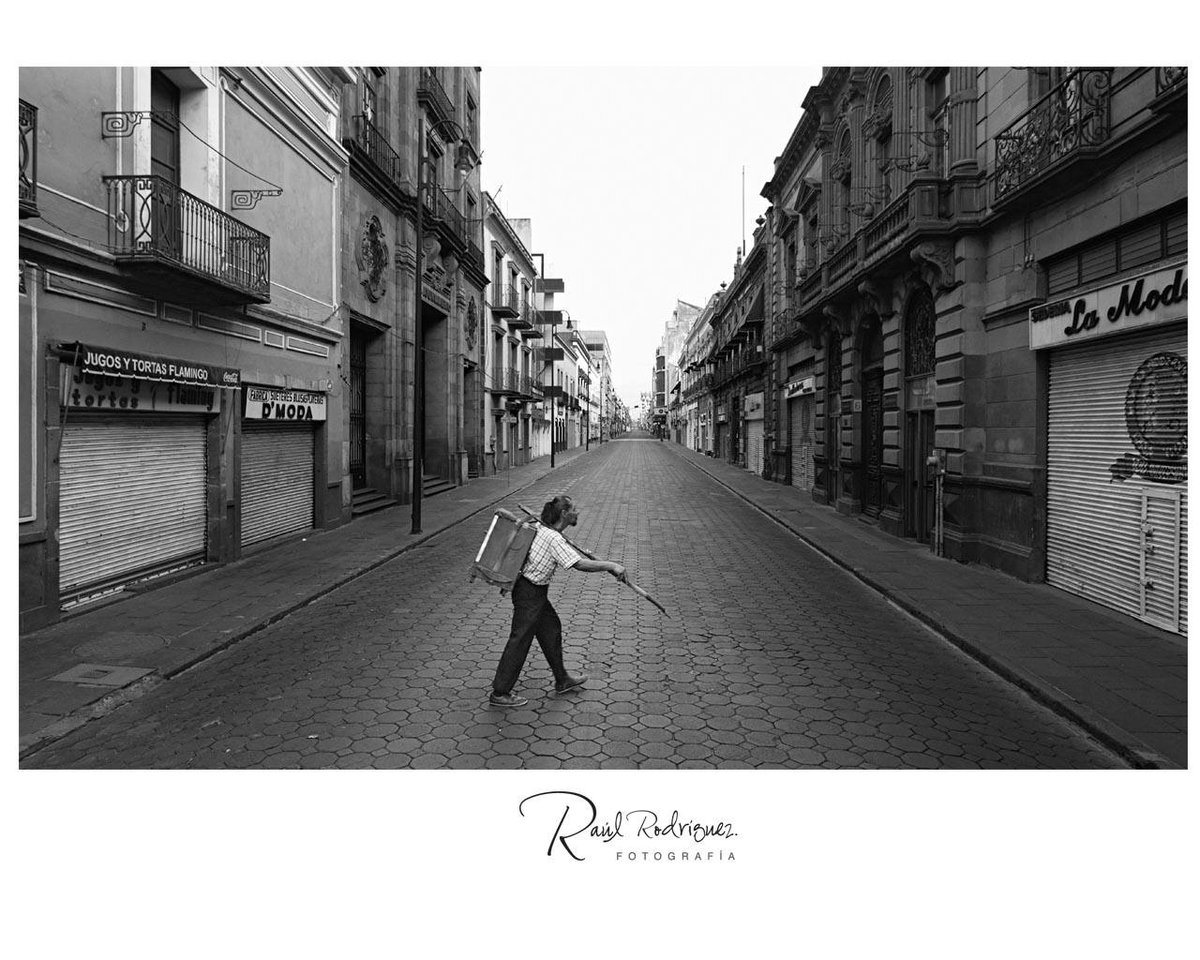 Hace 2 años así lucia la ciudad de Puebla en Pandemia.
#LaFotografiaTieneSuChiste
#FelizMartesATodos 
#UsaCubrebocas