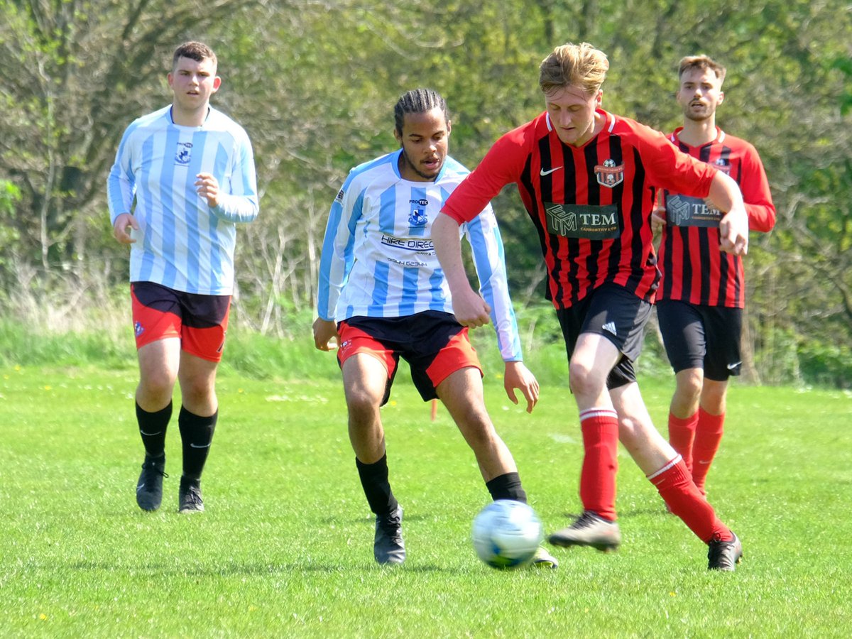 Andrew B tweet media