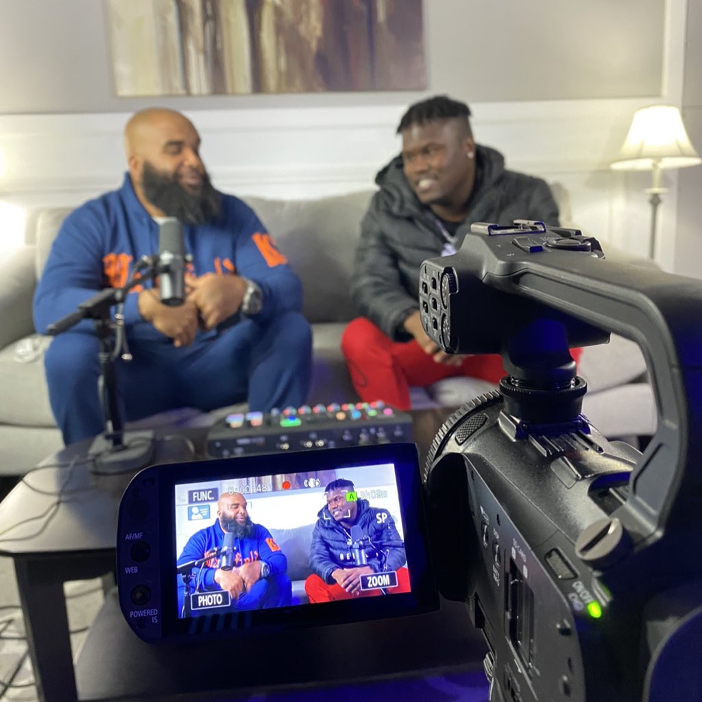 DJSlikk's tweet photo. Part 1 of my exclusive interview with @dee30shotss is out now on my IG! @DJSLIKK #BoothAction https://t.co/PQQwTXR55l
