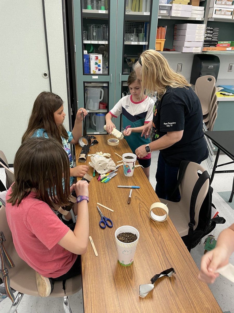 Mrs.Guajardo tweet media