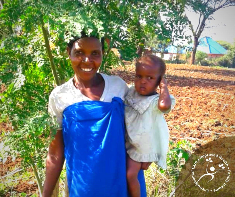 StrongHarvest's tweet photo. Bertha in Tanzania is thankful for moringa! Her young daughter Julita was weak and ill until our Field Rep taught them how to eat moringa each day. Now Julita is healthy, strong, and growing well! ๐ https://t.co/wm8TEjeN3E
#GrowingUpHealthy #MoringaIsLife #StrongHarvest https://t.co/ag6BTlvMrz