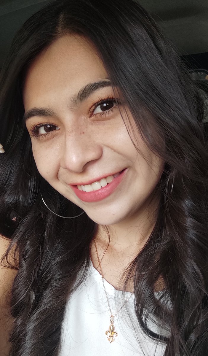 FabiolaCesped20's tweet photo. Feliz Semana ❤️
#happy #FelizMartesATodos #SiguemeYTeSigo https://t.co/bjPF4xTBl9