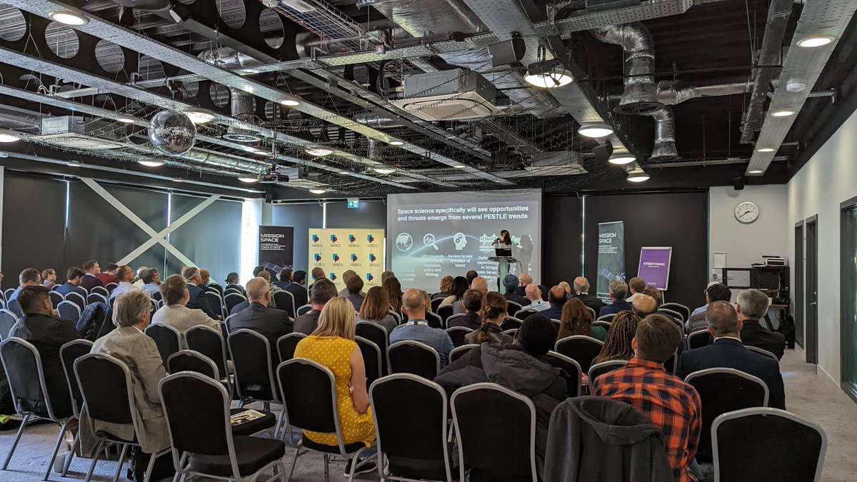 spacesouthcntrl's tweet photo. Our final talk before the break is from Lucia Retter @RANDcorporation
telling us all about space research trendsπ Fascinating stuff! #
#MissionSpace22 https://t.co/4lYM8FHFz2