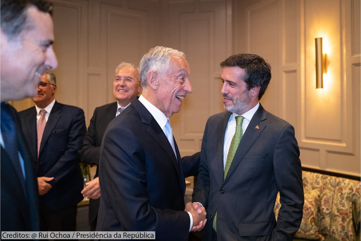 Presidente da República partilhou visão sobre relações Portugal / Espanha e desafios da Europa e do mundo, num jantar organizado pela Câmara Hispano Portuguesa e pelo Conselho da Diáspora Portuguesa, com a presença de 170 empresários e gestores dos dois países, em Madrid.