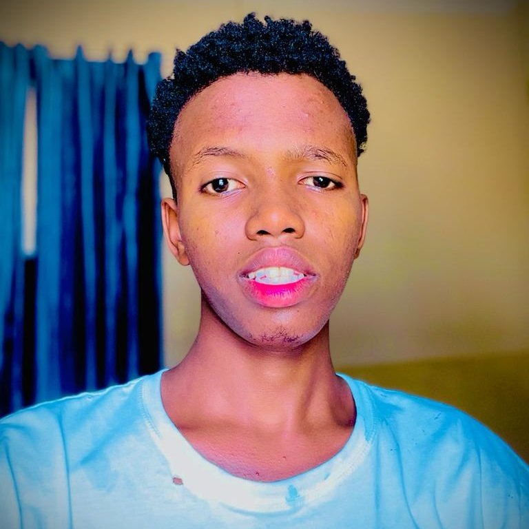 kunciil_kc's tweet photo. #NewProfilePic https://t.co/i7SlzyPj1R