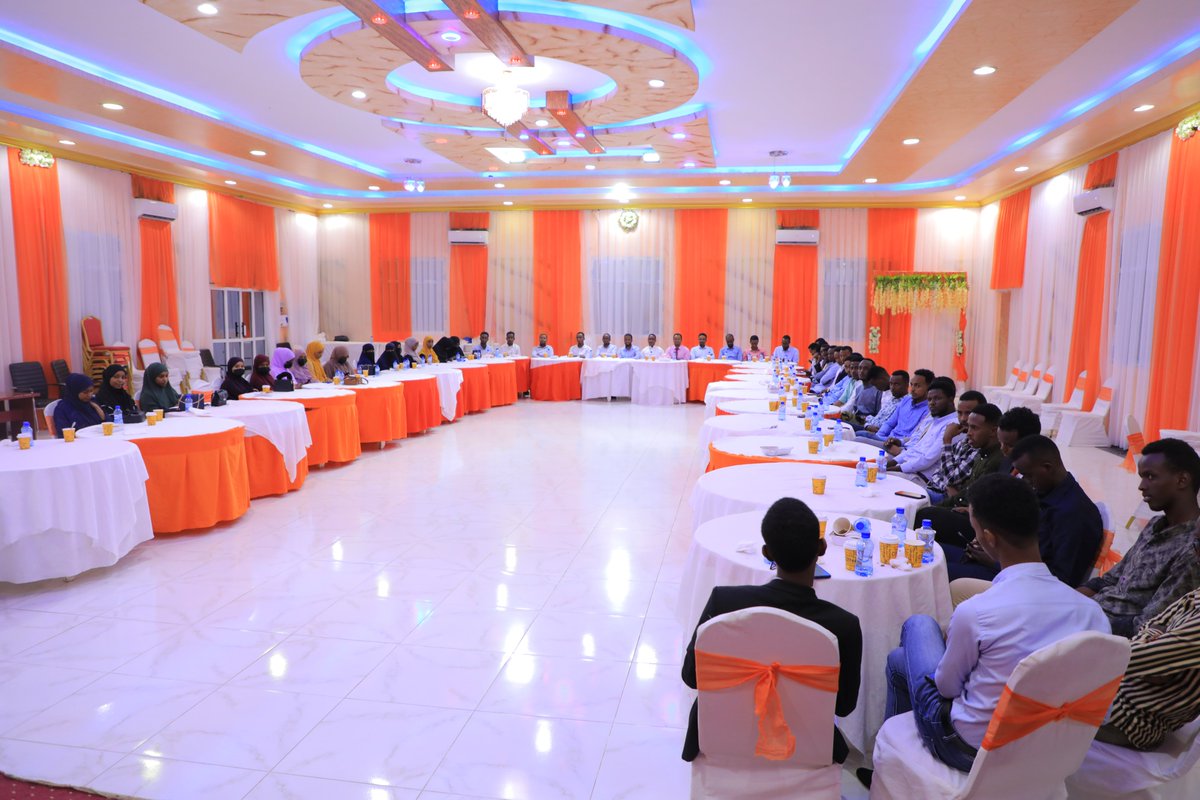SIMADUniversity's tweet photo. The management of SIMAD University hosted an appreciation iftar for our dedicated students in recognition of their valuable contribution and support to the university's various programs. #SIMADLeads #SIMADFamily https://t.co/v0cEK2M4rA