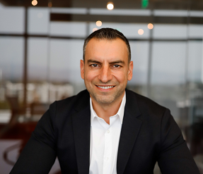 CRN's tweet photo. SADA CEO Tony Safoian: How Google Cloud Is Besting AWS: https://t.co/bhk77Po9iR

@SADA's @safoian talks to @CRN about the company’s new $2.5 billion @googlecloud partnership, besting #cloud competitor AWS and its push to become a more global channel partner.

@gcloudpartners https://t.co/eZt7McGsZc