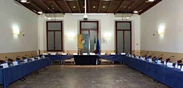 ComunediMuggio's tweet photo. Il Consiglio Comunale si riunirà Venerdì 29 Aprile 2022 alle ore 20:30 presso la Sala di Rappresentanza di Palazzo Isimbardi. 

Maggiori informazioni e ordine del giorno sul nostro sito al link: https://t.co/zwZ17wLO4j

#muggiò #consigliocomunale https://t.co/IfI03QebA5