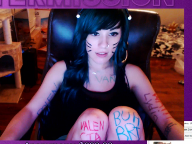 SchibblesNBits's tweet photo. @sarinacsgo @Pterodactylsftw she has always been huge sarina cmon now https://t.co/wYFeGnuoNl