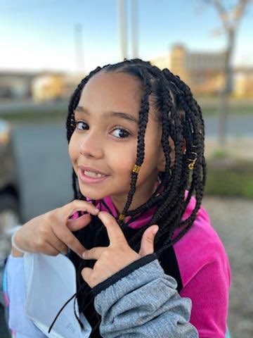 DeManeDavis's tweet photo. Ya’ll LOOKIT! My Friend’s daughter wanted her hair braided like her favorite superhero on her favorite show! #Naomi! #RepresentationMatters #Preciousness xox New episode tonight! @TheCWNaomi @ARRAYNow @TheCW https://t.co/v5h6SpA5OS