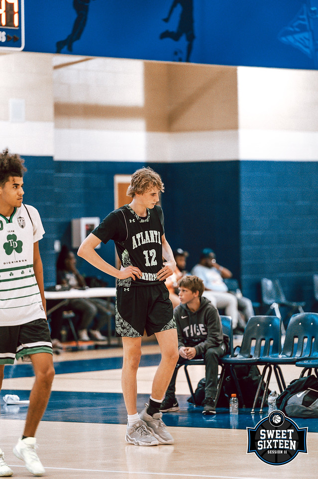 The <a href="/OntheRadarHoops/">Shun Williams</a> Sweet 16 Session II did not disappoint. Check out my first of three part notebook, highlighting some of the talent that came through the A.

📌<a href="/BurnettIce/">ChristianBurnett</a> 
📌 <a href="/Alex_Doyle25/">Alex Doyle</a> 
📌 <a href="/EdouardDerrick/">Derrick Edouard</a> 
📌 <a href="/alexgarcia1030/">alex garcia</a> 
📌 <a href="/willmoore3311/">Will Moore</a> 

🔗ontheradarhoops.com/otrhoopssweet1…
