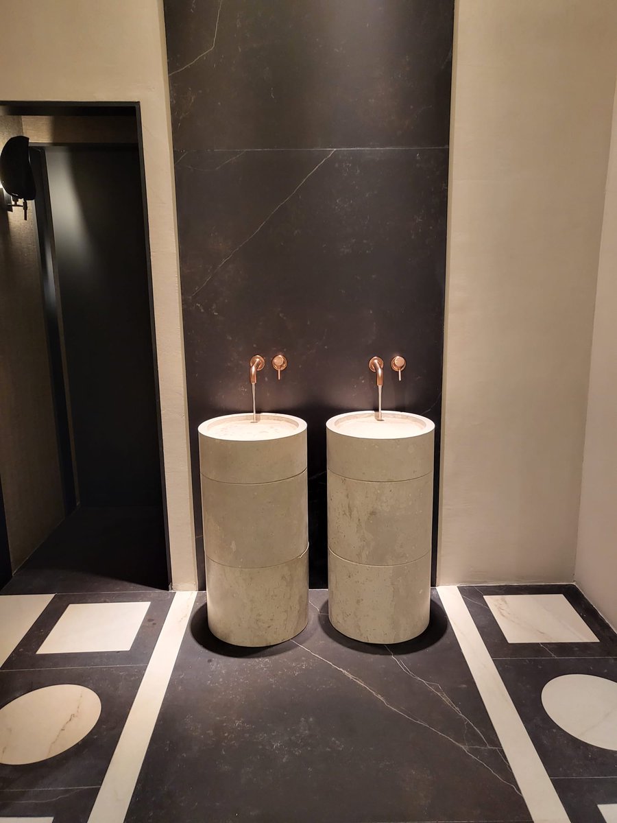 Miapetra_es's tweet photo. Hasta el 22 de Mayo tienes la oportunidad de ver y probar nuestros nuevos diseños de lavabos en #CasaDecor2022 😉
Te esperamos!!
Fotos espacios #Somos2Studio y #StudioMo para @CasaDecor
#Lavabo #diseño #decoracion #decor #interiordesign #design #ecodesign #mediterraneanstyle https://t.co/w5nebP5WUD