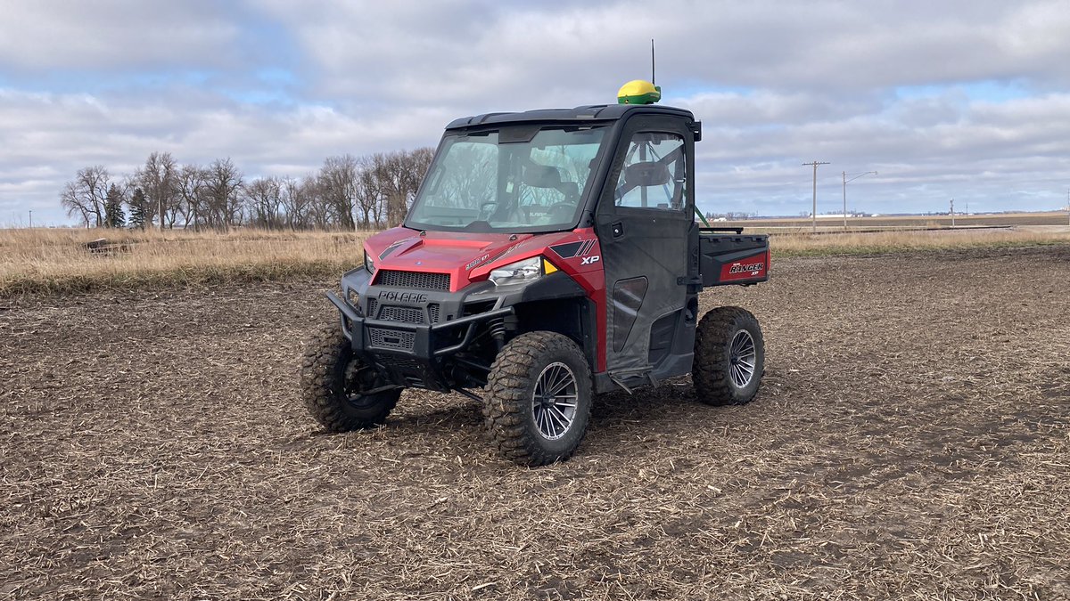 When your conversation with the coop goes “I can’t really tell if it’s dry enough to spray because the ground is still froze from last night” does that mean maybe it needs to wait a day? #plant22 #AgTwitter