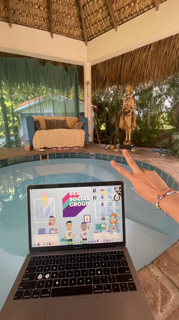 Today’s #BEEhive 🐝