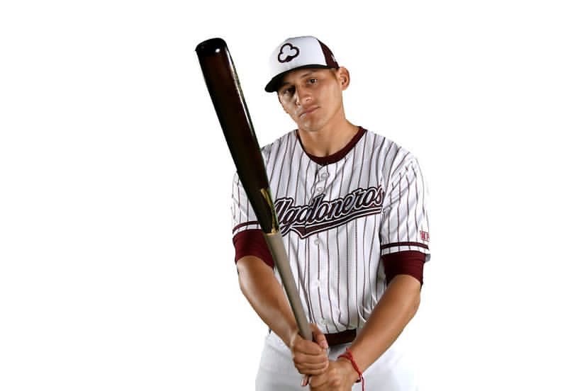 eltova99's tweet photo. Opening day en casa @AlgodonerosUL  vamos con todo y por todo 👊🏼 https://t.co/OuYIXSXlxe