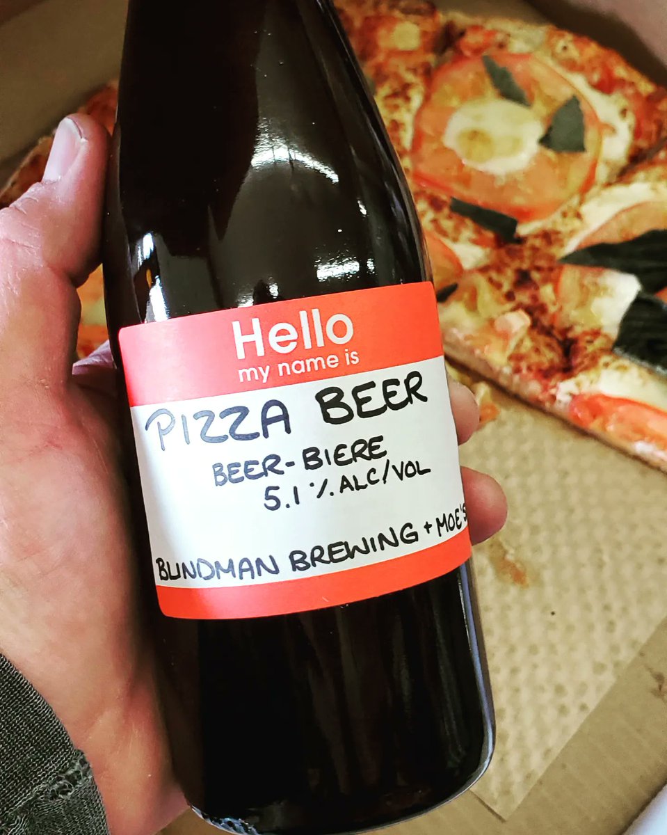 MoesLacombe's tweet photo. ๐โ๏ธ๐บโ๏ธ
YUP WE DID AND THERE'S ONLY A VOUPLE BOTTLES LEFT...
#GetItInYa #PizzaBeer https://t.co/blszBO4aIp