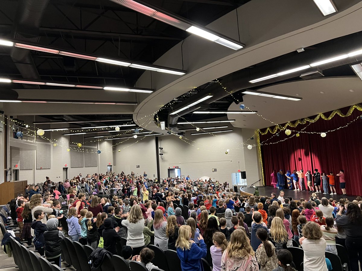 MCHS Performing Arts (@mchsperforming) on Twitter photo First day of Children’s Theater performances! Good luck cast and crew! <a href="/MchsChldrnThtr/">Children's theater</a> <a href="/MCHSDistrict111/">MCHS District #111</a> <a href="/BryanZwemke/">Bryan Zwemke Ed.D</a> First day of Children’s Theater performances! Good luck cast and crew! <a href="/MchsChldrnThtr/">Children's theater</a> <a href="/MCHSDistrict111/">MCHS District #111</a> <a href="/BryanZwemke/">Bryan Zwemke Ed.D</a>