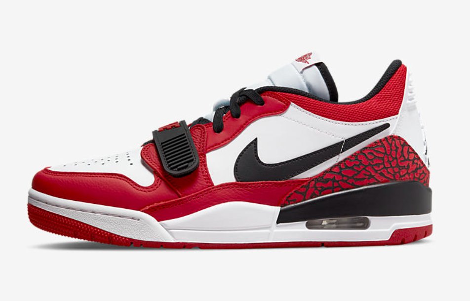 SOLELINKS's tweet photo. Ad: NEW Air Jordan Legacy 312 'Chicago' dropped today via DSG => https://t.co/gReO3roARX https://t.co/uSIp5qPOqS