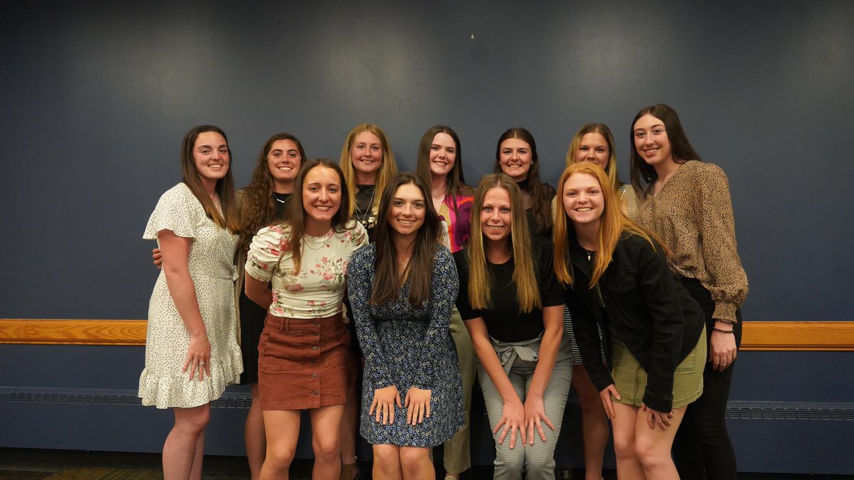 jcusports's tweet photo. Last night, we celebrated our 243 student-athletes who achieved a 3.5 GPA at our Spring 2022 Academic Dinner!

Thank you to Dr. Brooke Turner and Senior Director of Athletics Michelle Morgan for speaking last night, and to Allison Kwan for organizing!

#WhyD3⚡️@NCAADIII https://t.co/mwIq2jJkvh