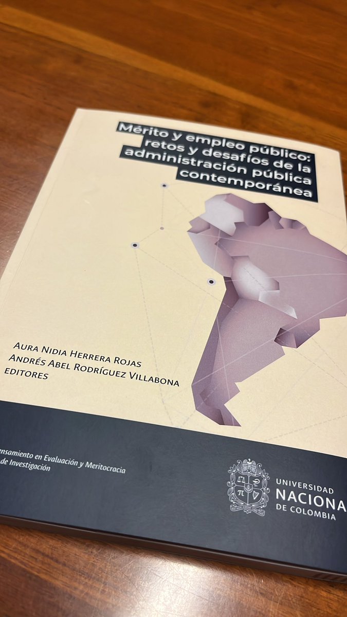 zexarsaenz's tweet photo. Lanzamiento del Libro Mérito y Empleo Público: retos y desafíos de la administración pública contemporánea. @CMeritocraciaUN 
#unal #cpem #meritocracia #administracionpublica https://t.co/mYmtQXu2Tg
