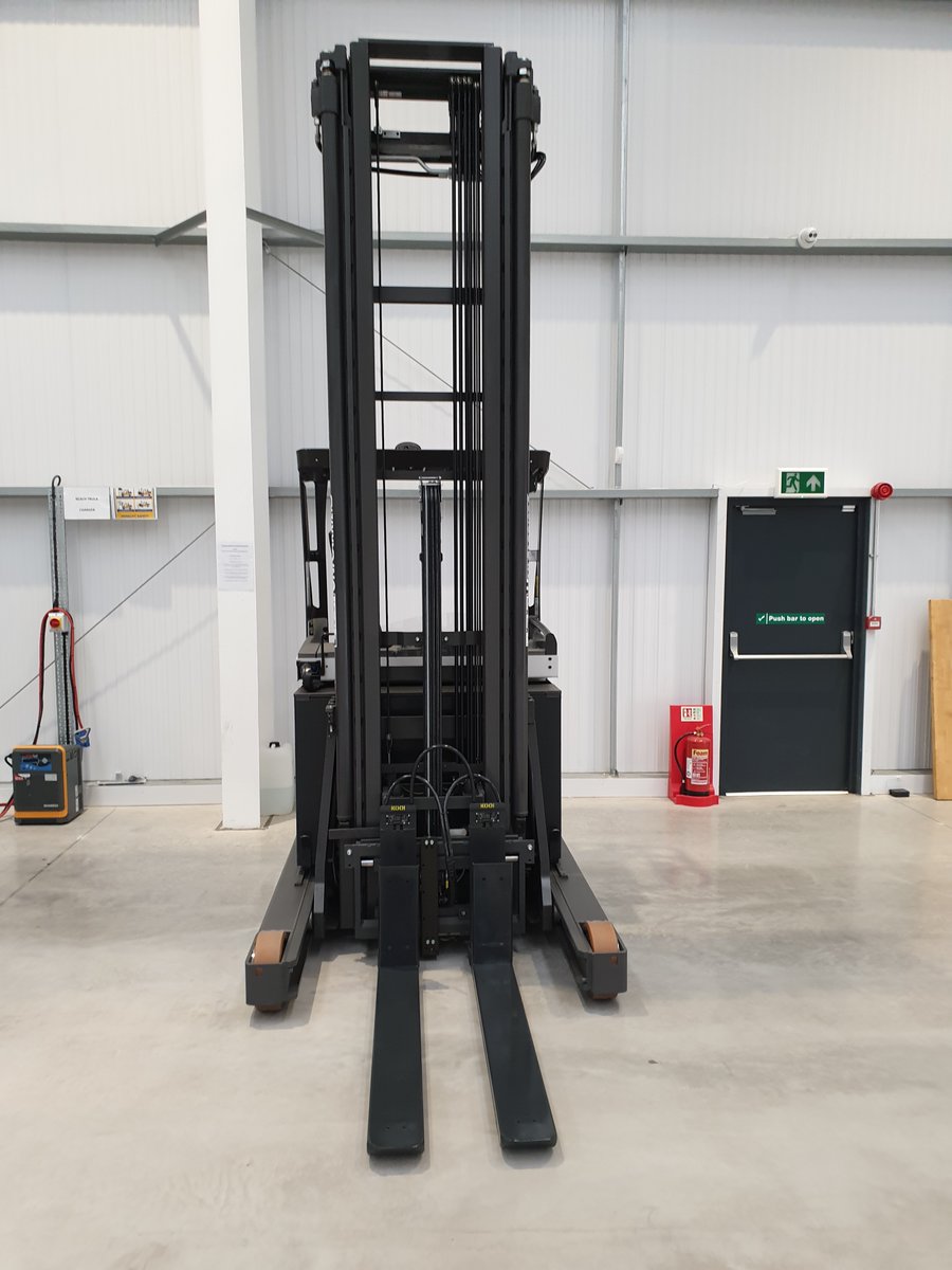 Our new warehouse reach truck is ready to efficiently and safely move loads.
For more information on Drac Distribution, warehouse facilities email - sales@dracdistribution.co.uk
#warehouse #storage #distribution #new