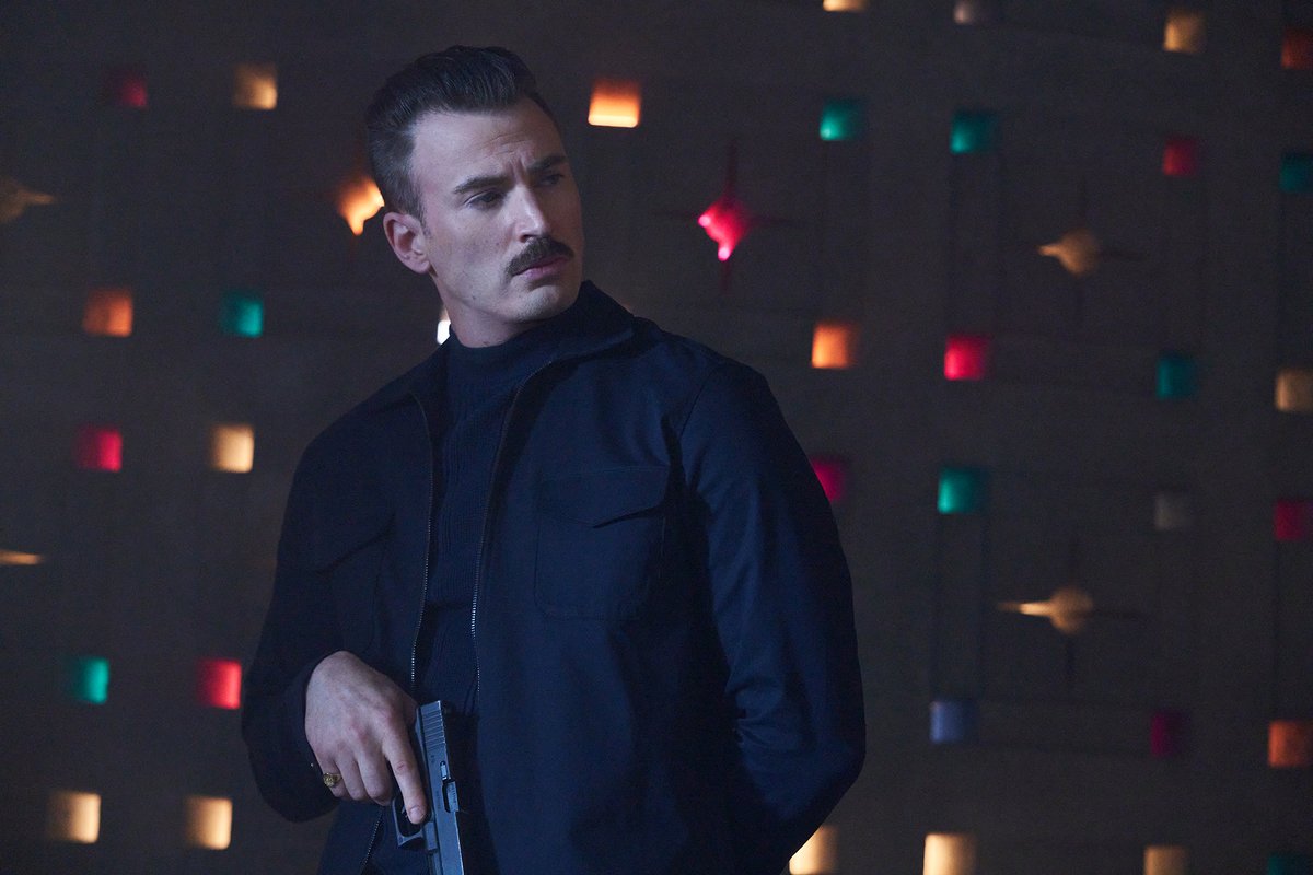 NetflixTudum's tweet image. Gosling 💥  Evans 💥  de Armas 💥  Page

THE GRAY MAN—directed by Anthony and Joe Russo—debuts July 22