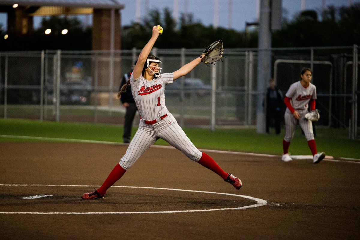 marcus_softball's tweet photo. Lady Marauders take the 2022 Mound Showdown Series and takes the final playoff spot for the district with stellar performance from both sides of the ball.  #WePlayOn #SluggerSquad #PlayoffBound https://t.co/y8RT5hUb2v