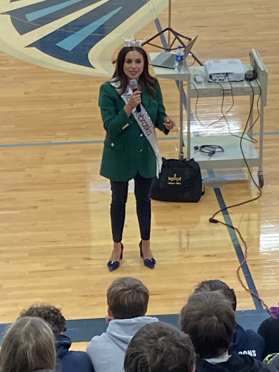 A wonderful presentation on the advantages and practical application of naming, claiming and aiming your #freemanstrengths led by <a href="/morganholen/">Morgan Holen</a>, Miss Nebraska 2021.  Thank you for presenting to our students, staff &amp; <a href="/MentorTeamMates/">TeamMates Mentoring</a> program today. #freemanfalcons