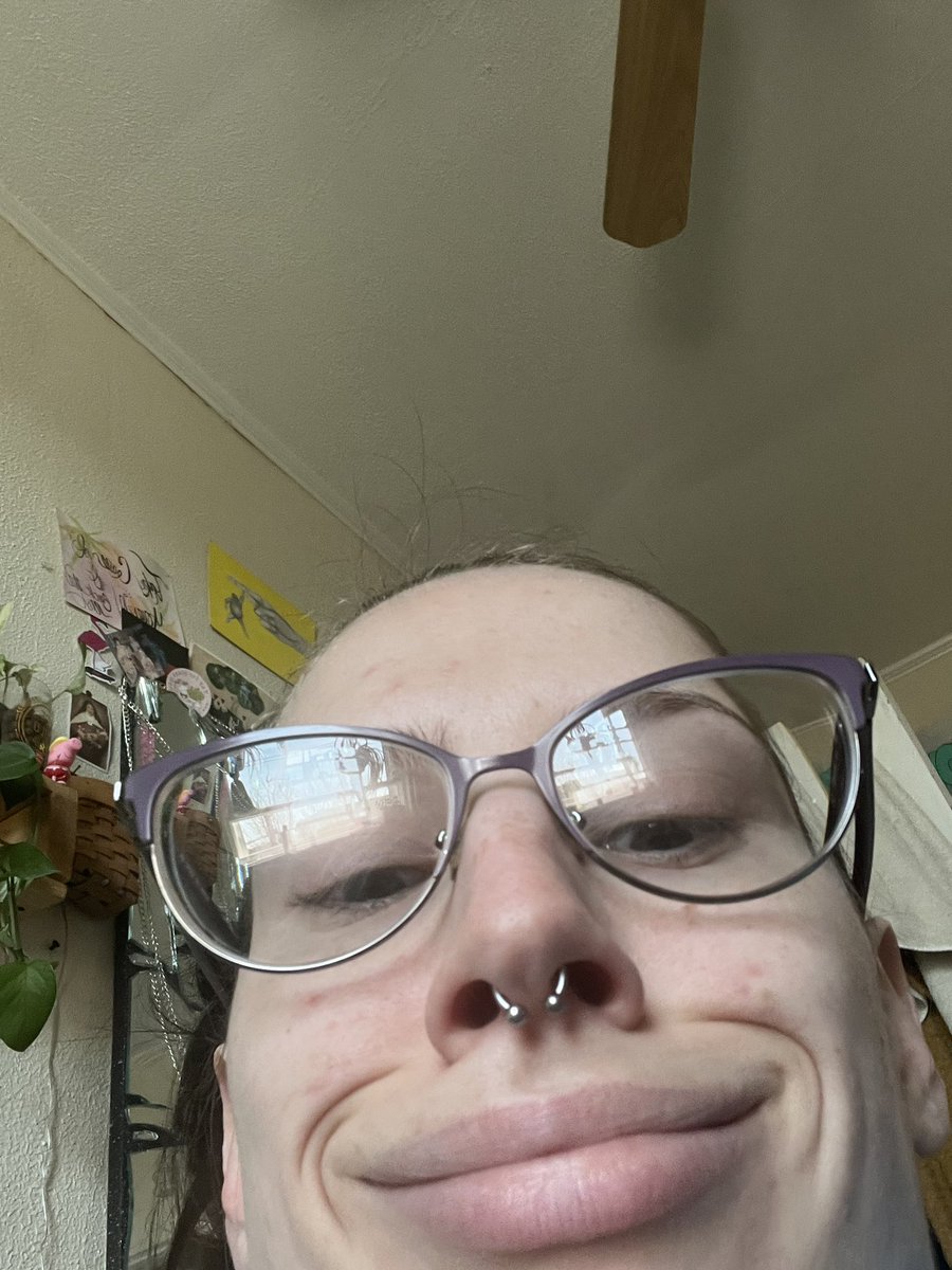 shapelylately's tweet image. 