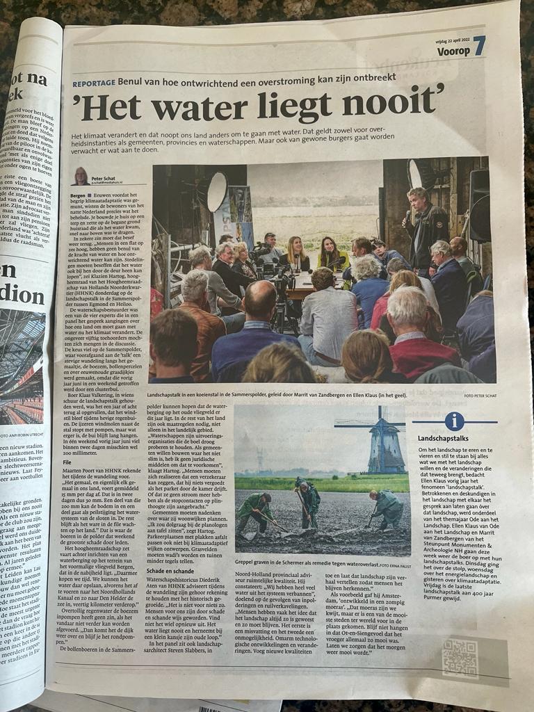 Vorige week mocht ik bij de talk 'water in de polder' deelnemen aan het panel. Een interessant dialoog over ons toekomstige landschap, de bedreigingen en kansen waarmee de polders geconfronteerd zullen worden. #landschapstalks2022