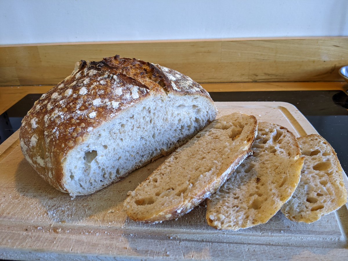 Anna Elliott tweet media