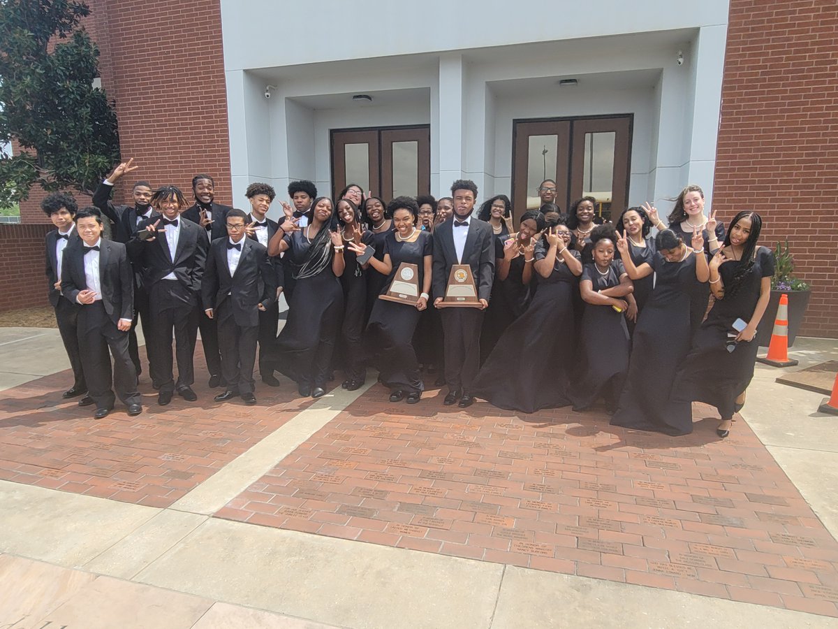 HightowerChoir's tweet photo. Congratulations to the HHS Hurricane Choirs on their UIL Choir Concert &amp; Sight-Reading Sweepstakes Awards! #Category5 #CaneNation https://t.co/X4FfTK2ztS