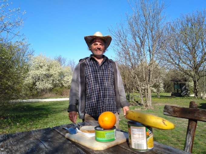 Karoly Feny’s pics and videos