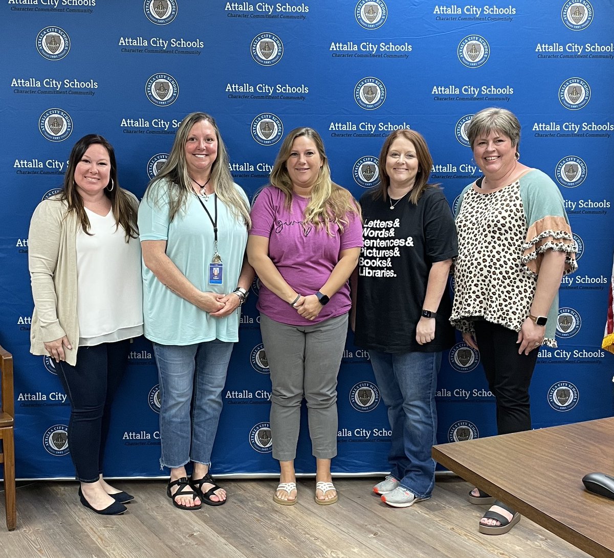 vrcurtis's tweet photo. Computational thinking is happening in Attalla City Schools! Had a great day with these awesome educators. #atimpd @atimpd #jsuatim #jsuric @AttallaSchools #computerscience https://t.co/BK6gKAToBu