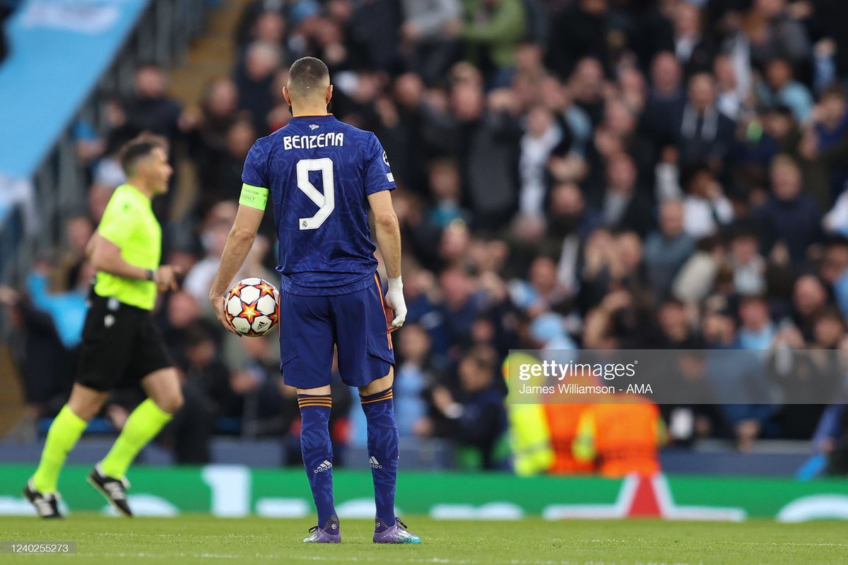 theflankerID's tweet photo. Kasih aja bola ke orang ini, kaki atau kepalanya akan memastikan bola masuk ke gawang.

Salah satu striker paling komplet sepanjang sejarah sepak bola. https://t.co/iWcP033xZh