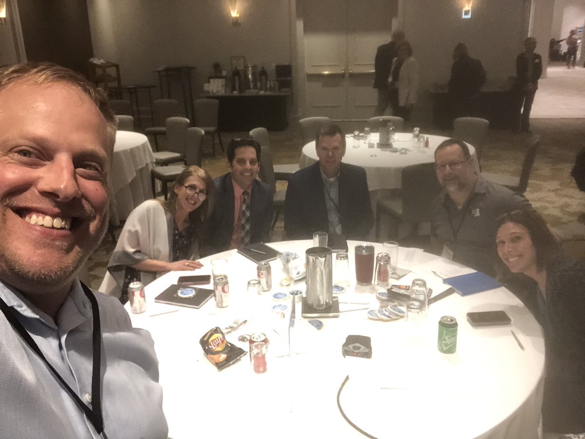 Working with <a href="/NASSP/">National Assoc. of Secondary School Principals</a> and Principals across the country to make our schools better!  @RonnNozoe <a href="/Dr_DiBiase/">Deb DiBiase</a> @u32zookeeper     #TrailblazingLeaders