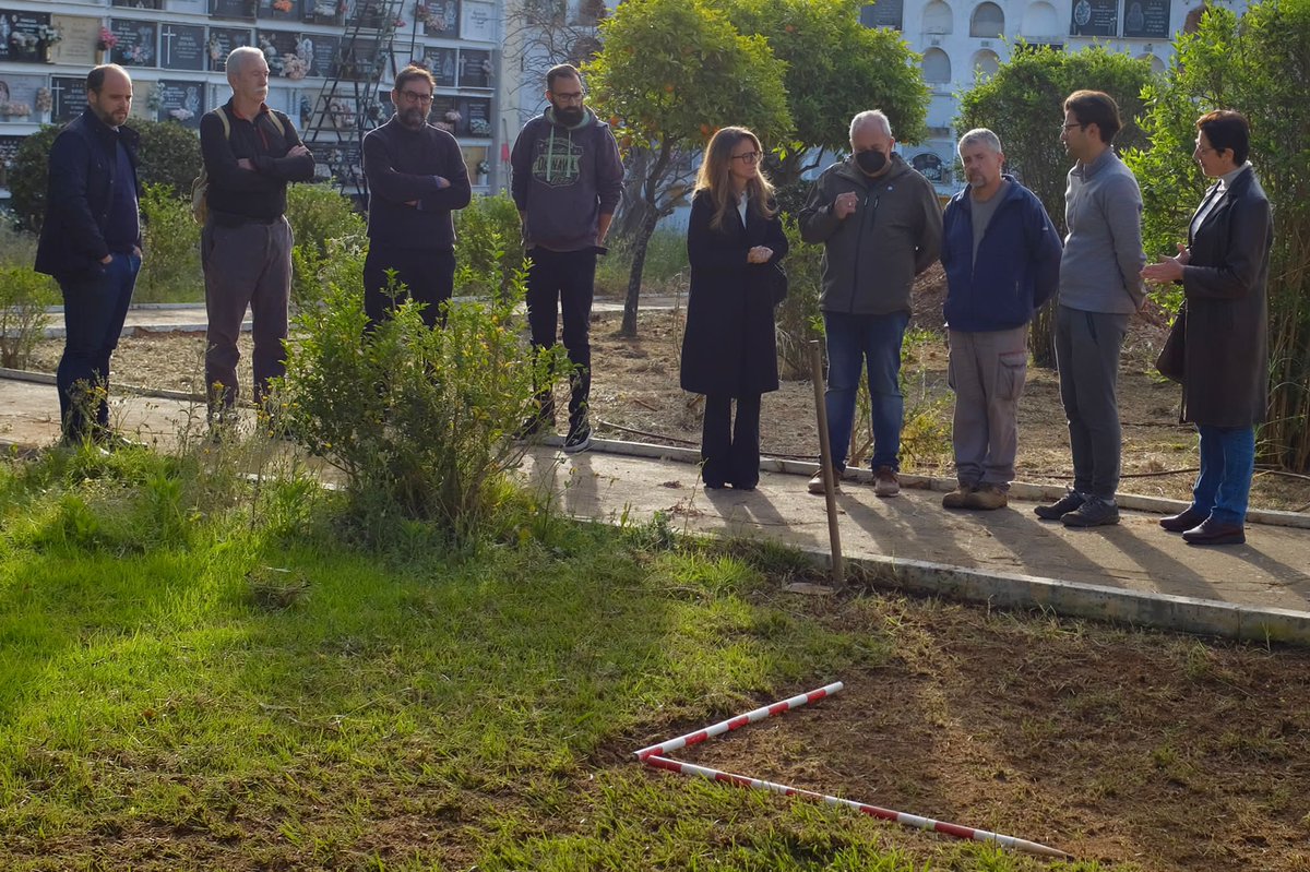 aytoayamonte's tweet photo. El Ayuntamiento de Ayamonte ha iniciado este martes los trabajos de catas para localizar y delimitar las fosas comunes de las personas asesinadas por el franquismo. #ReparacionMemoriaJusticia #MemoriaHistorica https://t.co/smputsqtKi