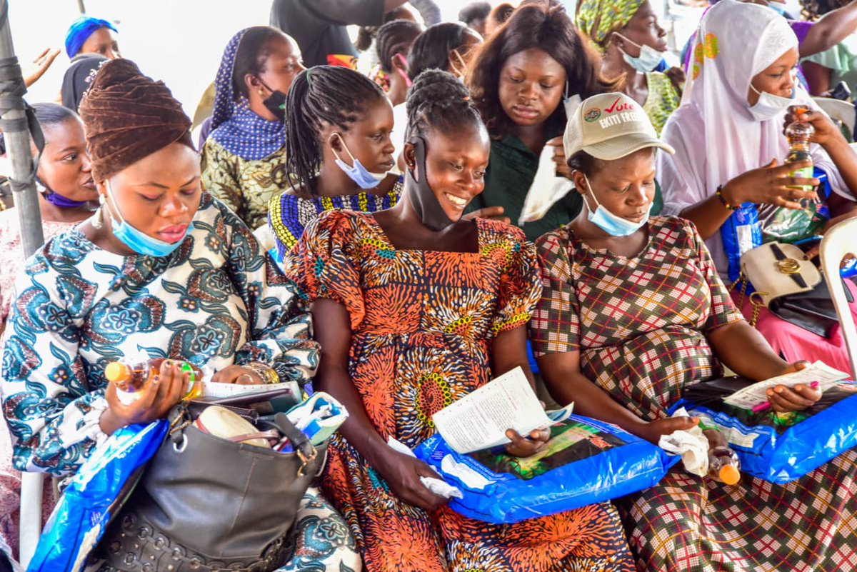 Creative_Ekiti's tweet photo. @WHO commemorates the #WorldMalariaDay2022 
The WHO Ekiti Team @Creative_Ekiti supported the Ekiti State Ministry of Health and Human Services in celebrating the #WMD 
#ZeroMalariaStartsWithMe
#EveryEffortCounts
#EndMalaria https://t.co/UuAj1ZttgS
