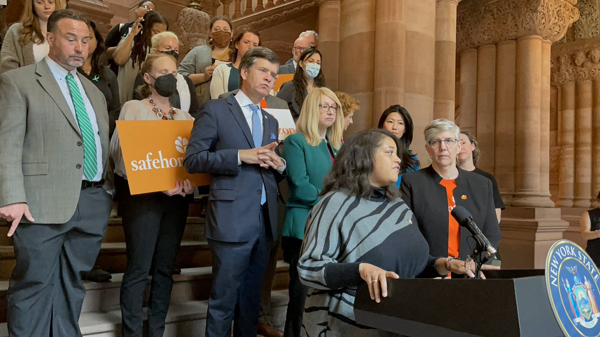 Women of color are at disproportionate risk of sexual violence. I joined my colleagues, survivors, and advocates in support of the #AdultSurvivorsAct. 

Opening access to civil courts would be an essential step to making the justice system work for survivors.