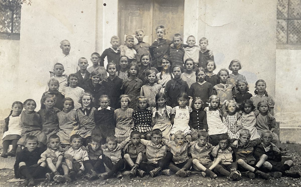 Roland Bleiker tweet media