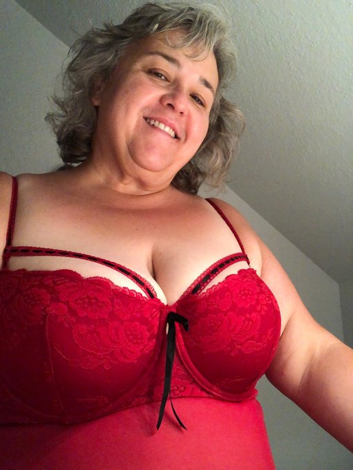 I'm Daisy❤ https://t.co/7a6kbrt9zH<a href="/tag/bbw"class="tags"><span>#bbw</span></a><a href="/tag/grannypanties"class="tags"><span>#grannypanties</span></a><a href="/tag/bbwmodels"class="tags"><span>#bbwmodels</span></a><a href="/tag/maturevideo"class="tags"><span>#maturevideo</span></a><a href="/tag/bbwmature"class="tags"><span>#bbwmature</span></a>