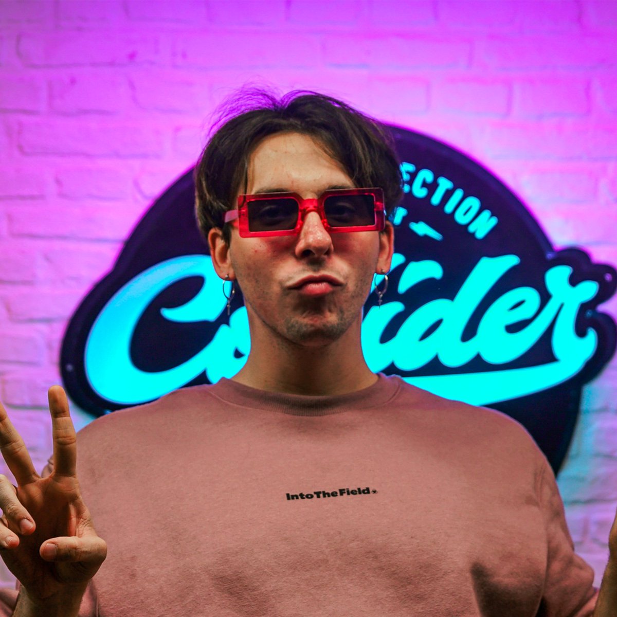 themoshpitgame's tweet photo. Meet @JoacoFCollider &amp; @TomasFCollider, part of our Community Management Team!🔥

You'll see these 2 trolling people on Twitch &amp; answering your hot and saucy questions here on Twitter, so be nice to them!🤣

Let's welcome them to the #ColliderFam! https://t.co/O1itnLCt1Q