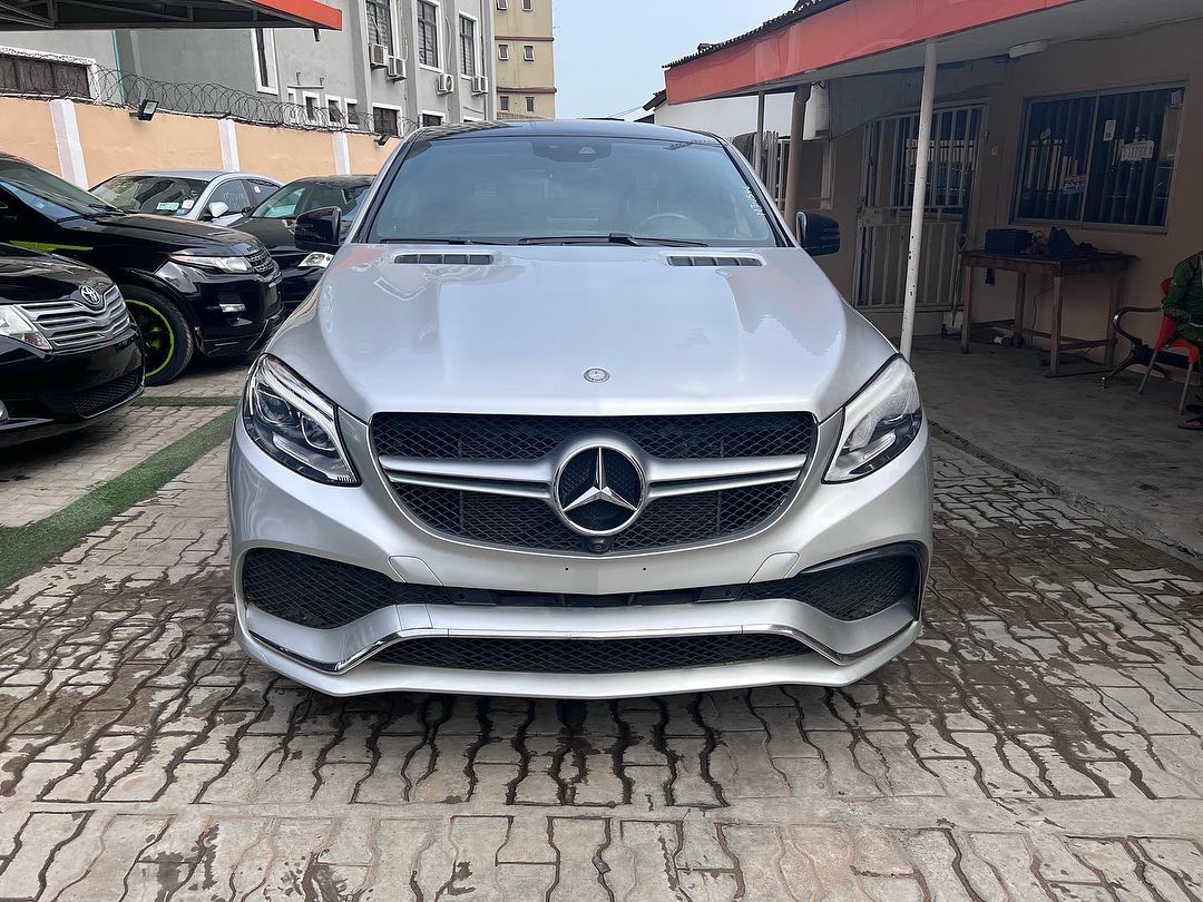 Paulife_CEO's tweet photo. For Sale: Foreign Used. Direct Belgium. Full Option. 🔥🔥
Type: Mercedes Benz GLE450 4Matic.
Year: 2016 Duty ✅
💸 #37.5m
Automatic 
Fuel Type: Petrol
Interior: Leather
Exterior colour: Silver

08136835769
#MCIRMA #Burnaboy 10 BTC DSTV Tasha Mango Benue #86fb Crowwe #AshawoSpace https://t.co/s7KOPmwL9Y
