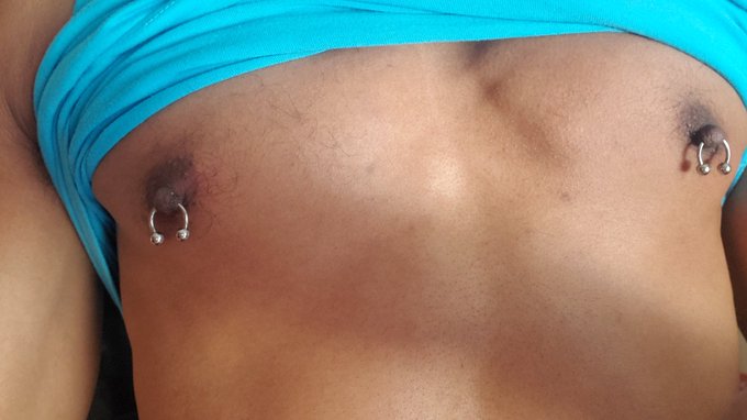 Got some new nip piercings today!! They look amazing! https://t.co/ZiCJIPH0E9<a href="/tag/selflove"class="tags"><span>#selflove</span></a><a href="/tag/nipplepiercings"class="tags"><span>#nipplepiercings</span></a>