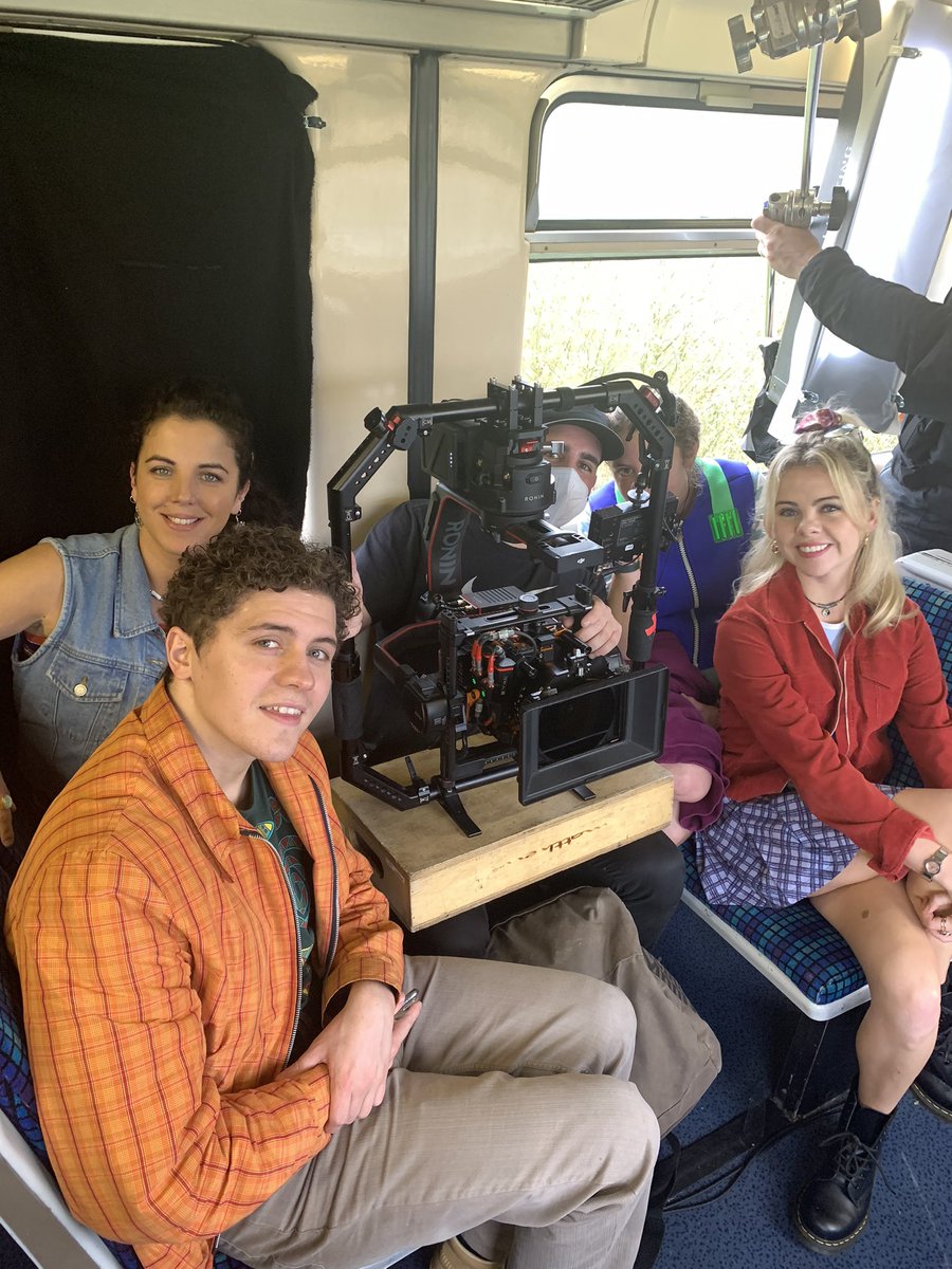 BigDirtyFry's tweet photo. Surprise! #DerryGirls https://t.co/xmum6gYg6o
